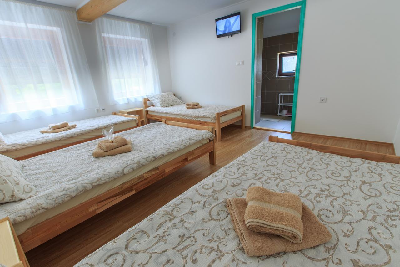 Fortuna Apartments Pacir Exterior foto