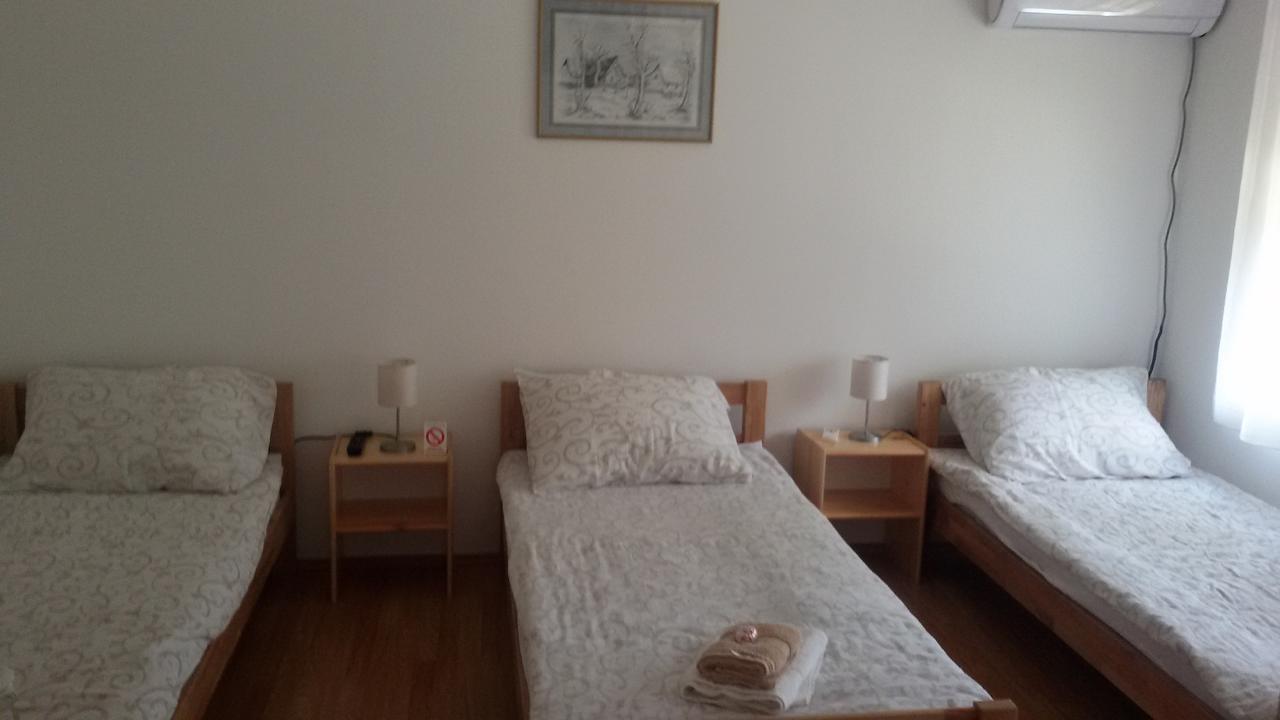 Fortuna Apartments Pacir Exterior foto